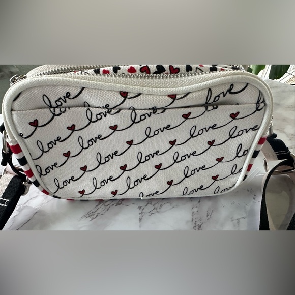 Brighton Love Scroll Crossbody Canvas Camera Bag - Picture 4 of 16